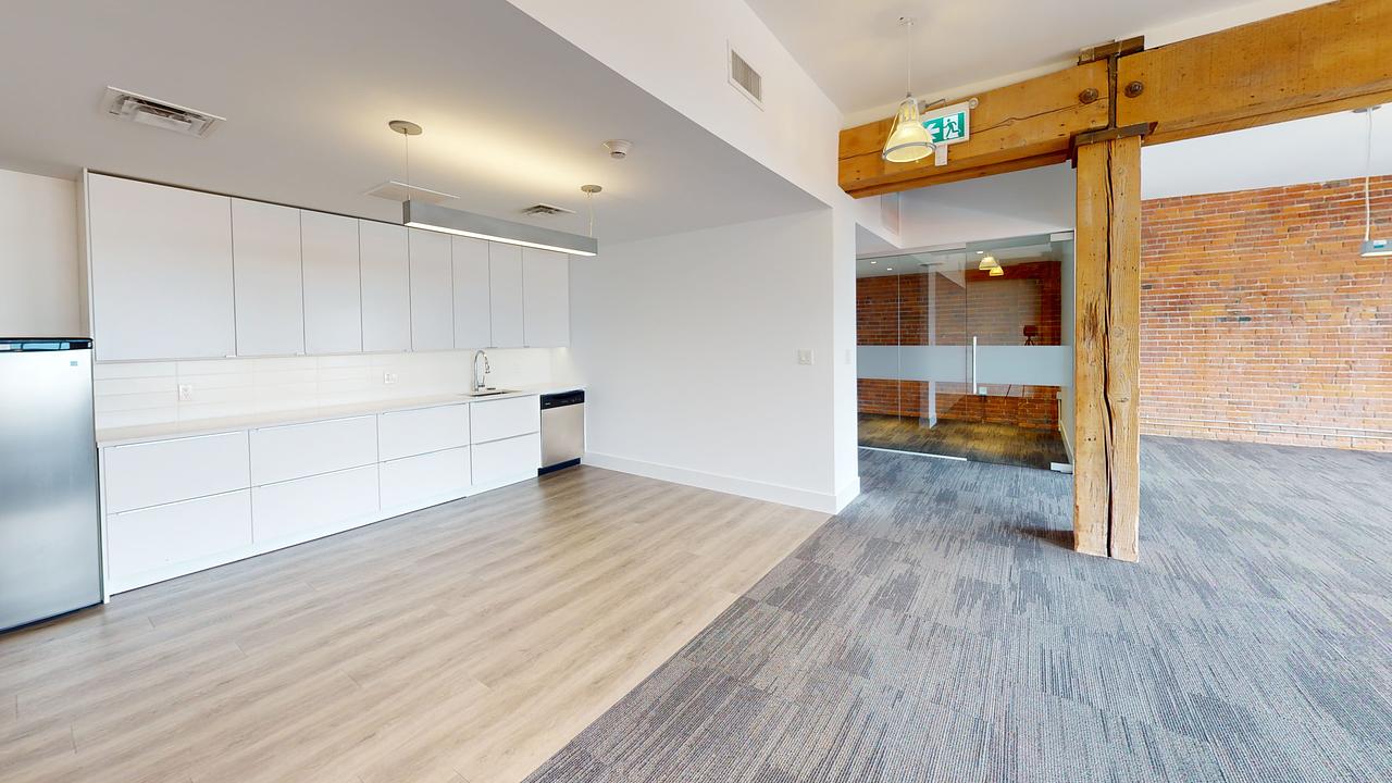 301 - 111 Water St, Vancouver, BC