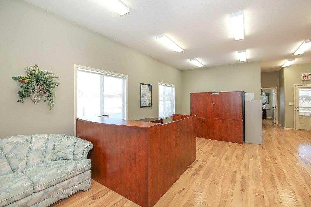 49A Avenue, Bentley, AB