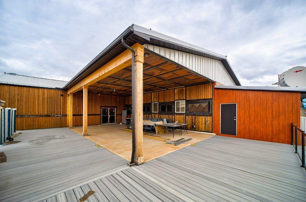 8510 19 Avenue, Crowsnest Pass, AB