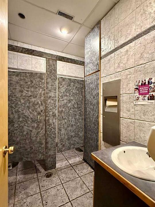 207 - 328 Centre Street South, Calgary, AB