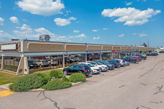 2015 32 Avenue Northeast, Calgary, AB