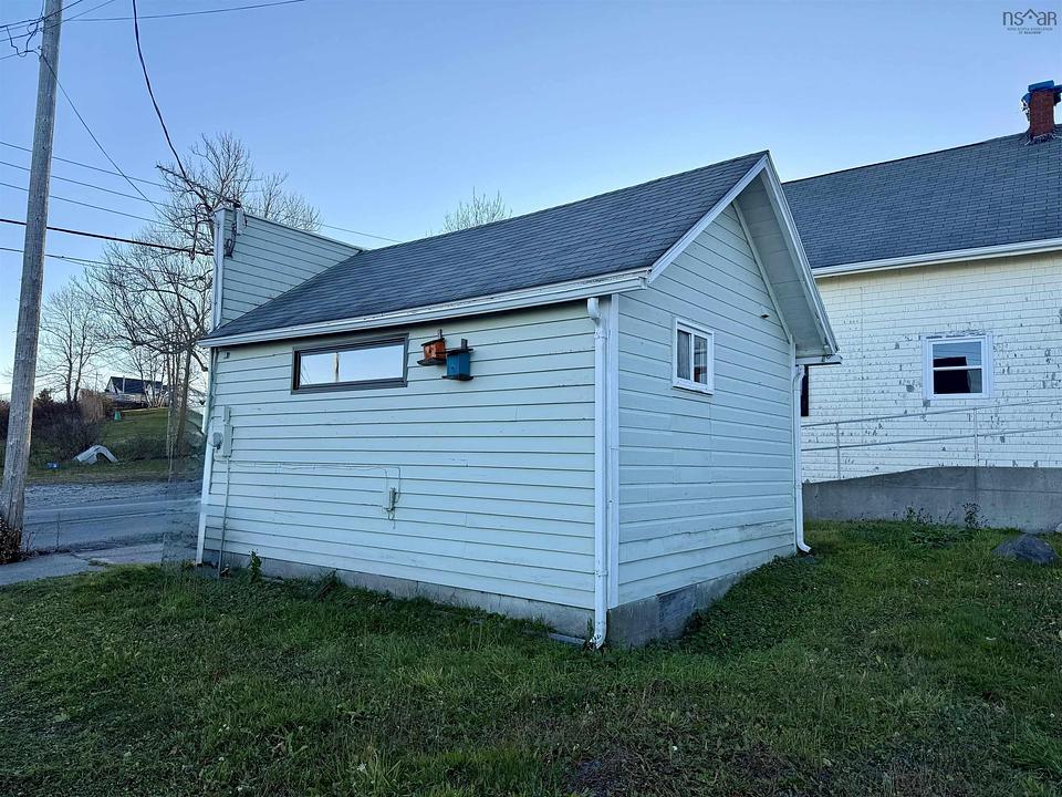 4 Beech Street, Lockeport, NS