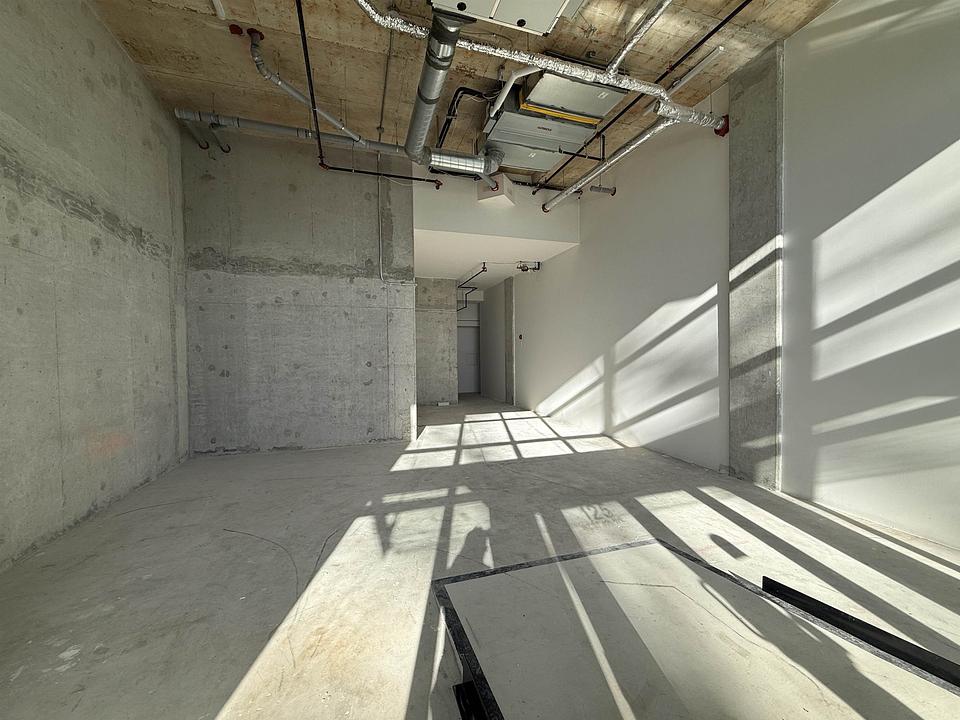 CRU-1 - 125 West 49th Avenue, Vancouver, BC