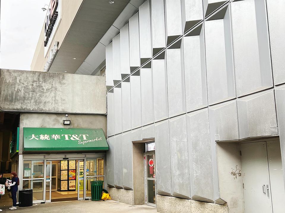 5 - 10153 King George Boulevard, Surrey, BC