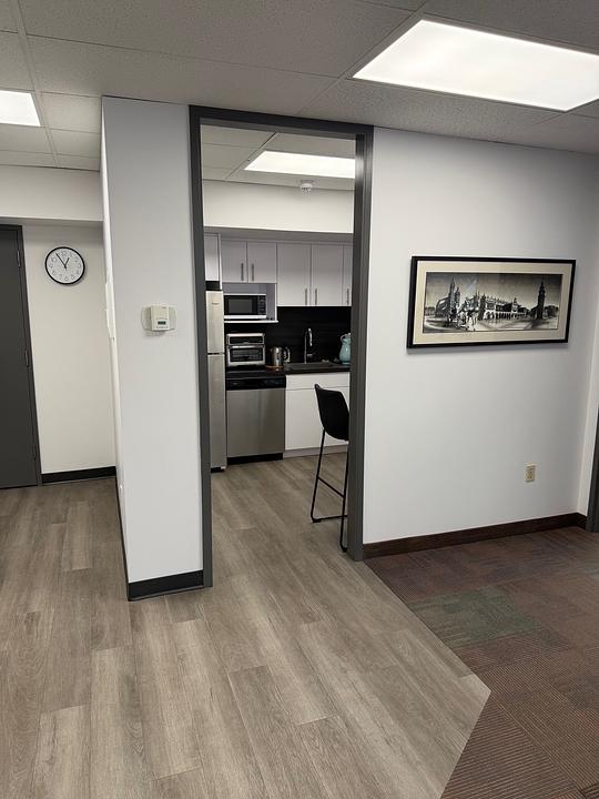 301 - 1220 Kensington Rd NW, Calgary, AB