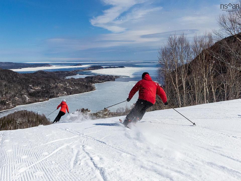 Unit 304 - 38693 Cabot Trail, Ingonish Beach, NS