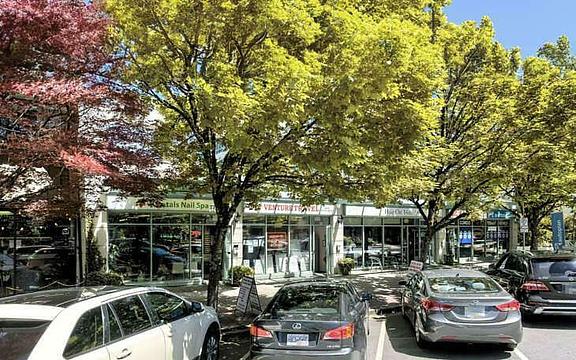 140 East 14th Street, North Vancouver, BC
