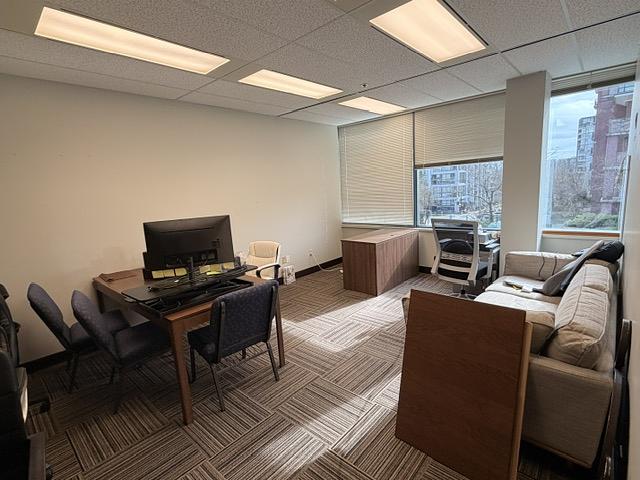 S433 - 5811 Cooney Rd, Richmond, BC
