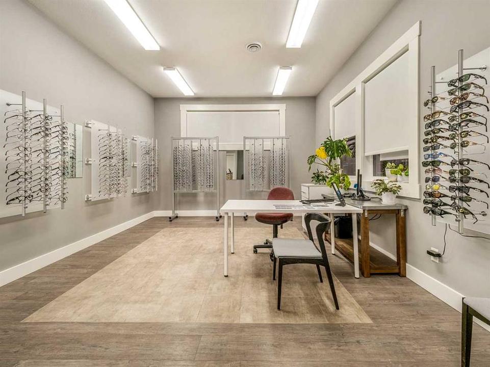 19 Broadway Street North, Raymond, AB