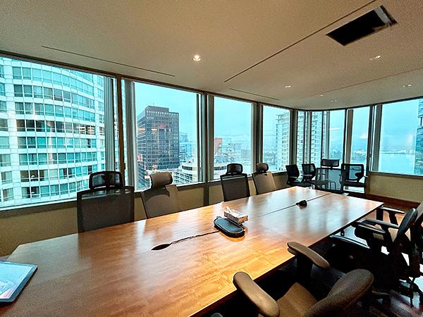1700 - 1095 West Pender Street, Vancouver, BC