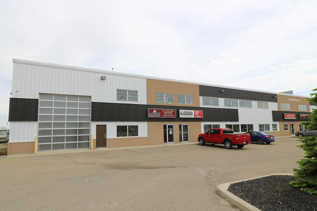 3 - 7607 Edgar Industrial Drive, Red Deer, AB