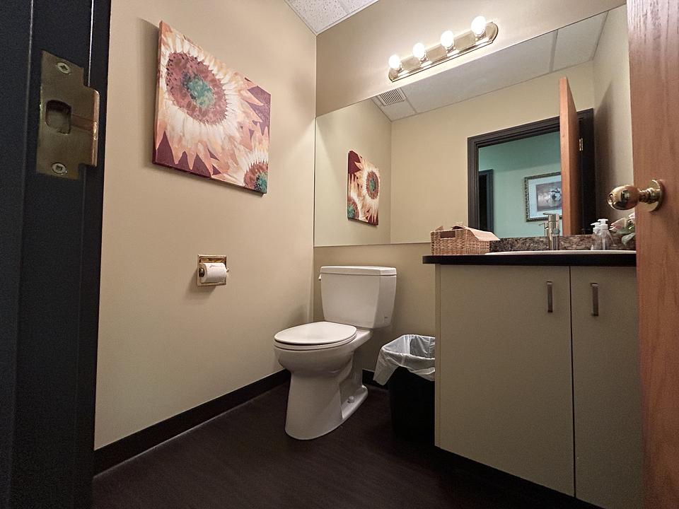 16880 - 16880 111 Avenue Northwest, Edmonton, AB