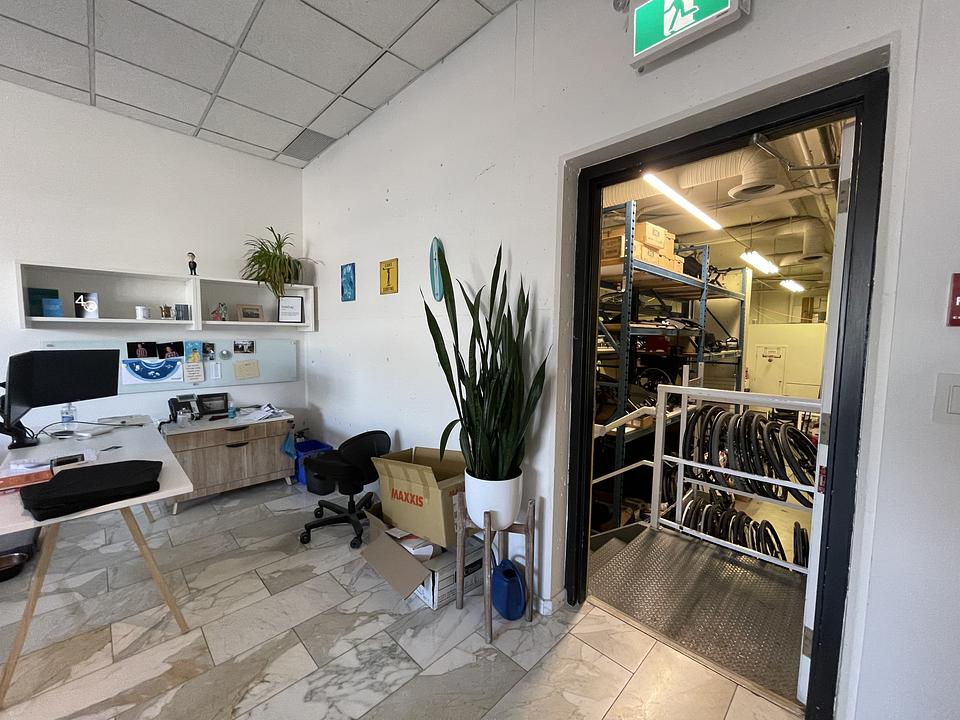1A - 138 West 6th Avenue, Vancouver, BC