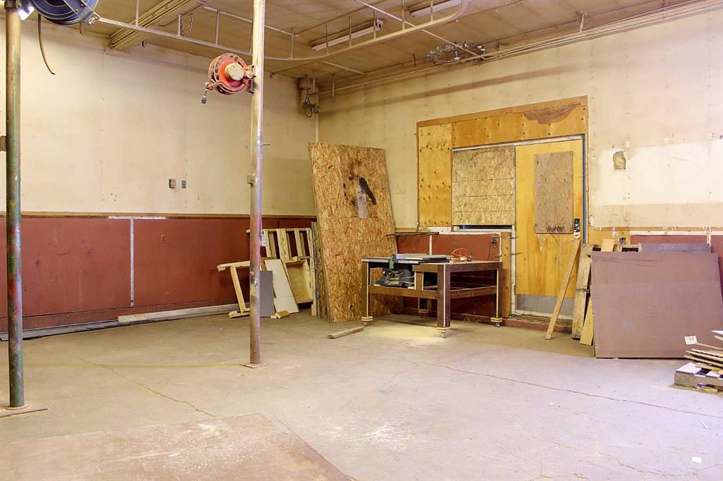 5116 53 Avenue, Viking, AB