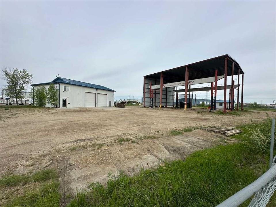 11434 91 Avenue, Grande Prairie, AB