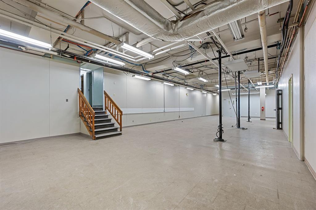 627 8 Avenue Southwest, Calgary, AB
