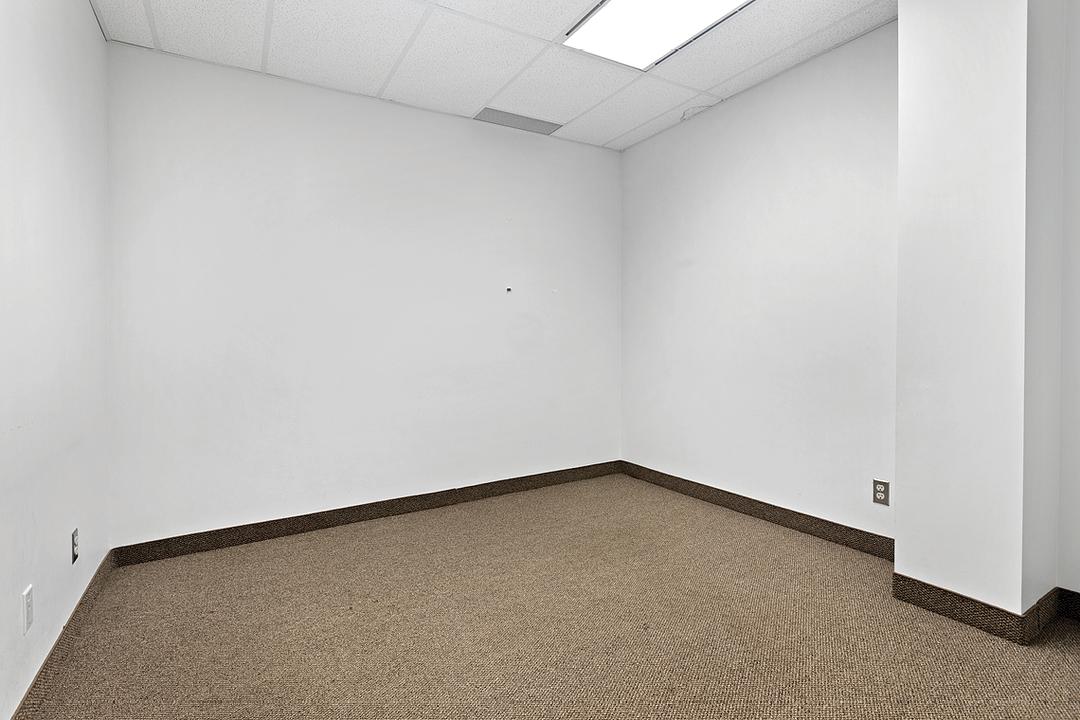 305 - 411 Roosevelt Ave, Ottawa, ON