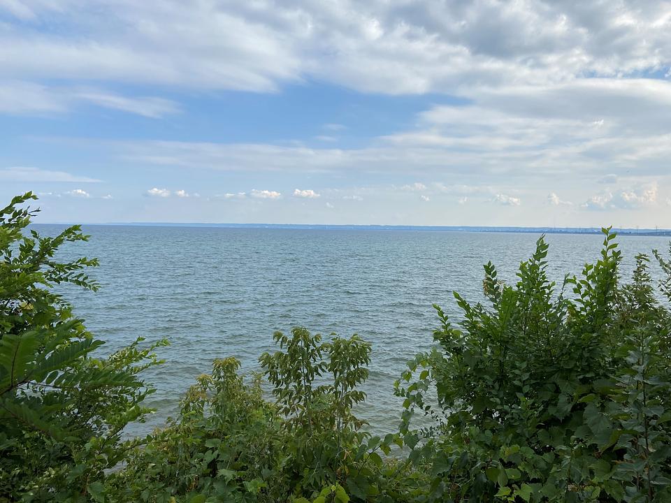 2108 Old Lakeshore Road, Burlington, ON