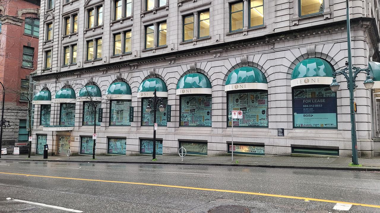 R112 - 757 West Hastings Street, Vancouver, BC