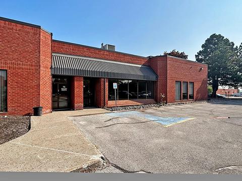80 West Beaver Creek Road, Richmond Hill, ON