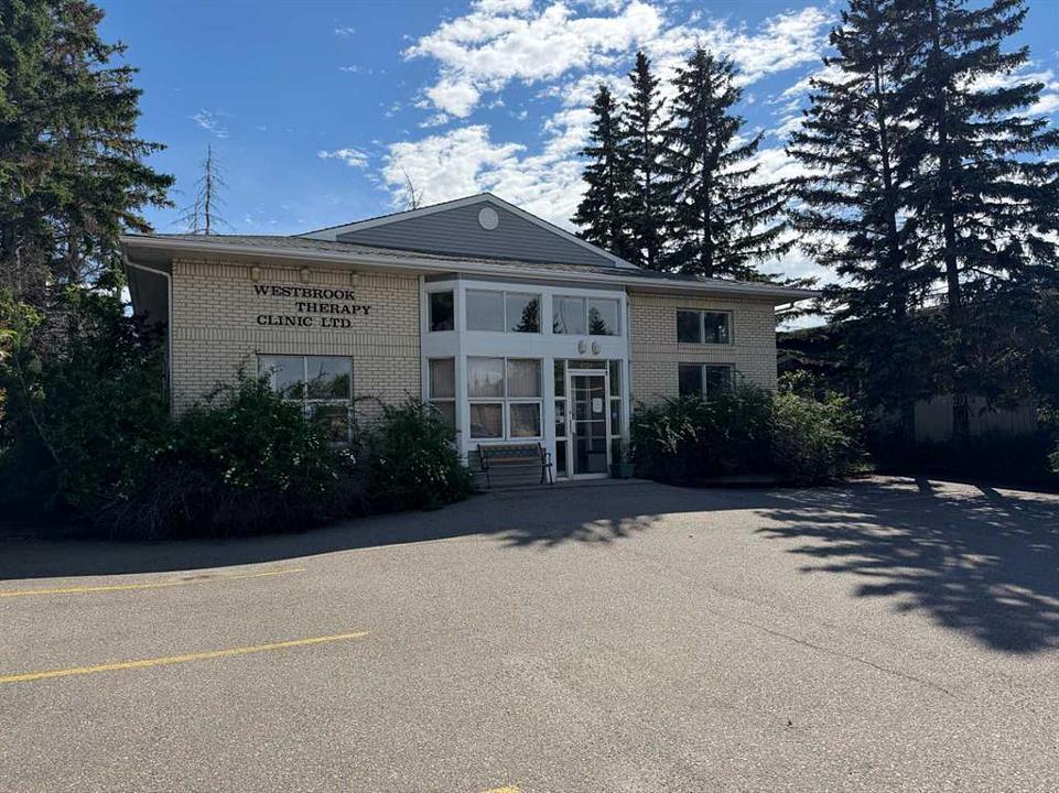 4131 Bow Trail Southwest, Calgary, AB