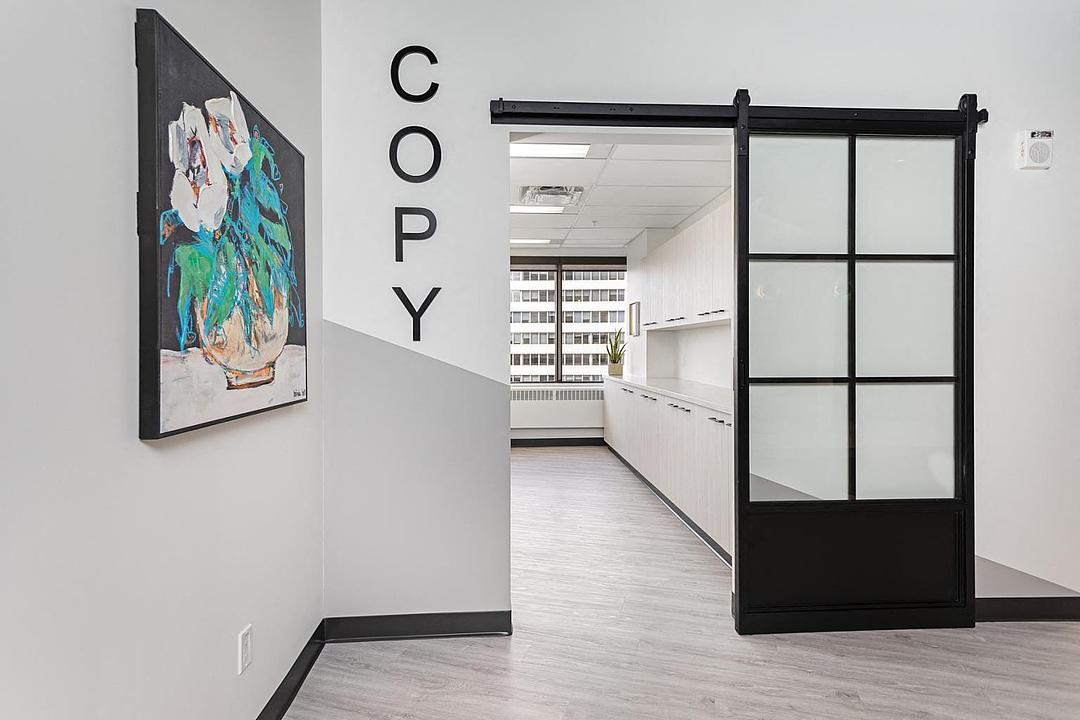 800 - 10065 Jasper Avenue, Edmonton, AB