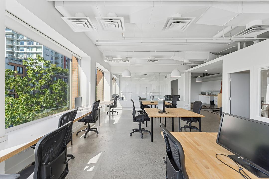 305 - 211 East Georgia Street, Vancouver, BC