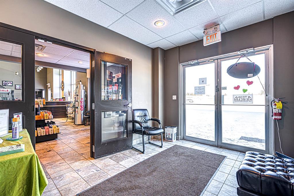 2602 50 Avenue, Lloydminster, AB