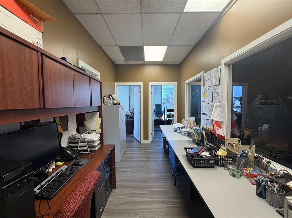 204 - 136 17 Avenue Northeast, Calgary, AB