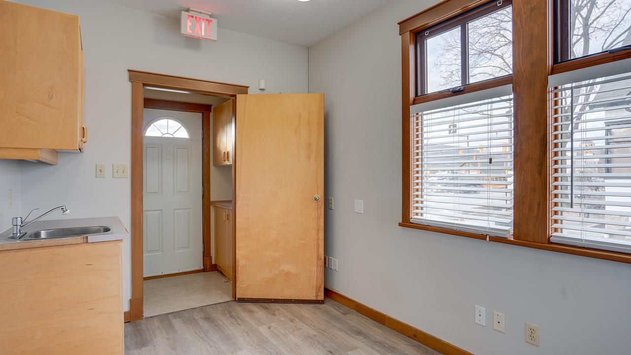 3103 27th St, Vernon, BC