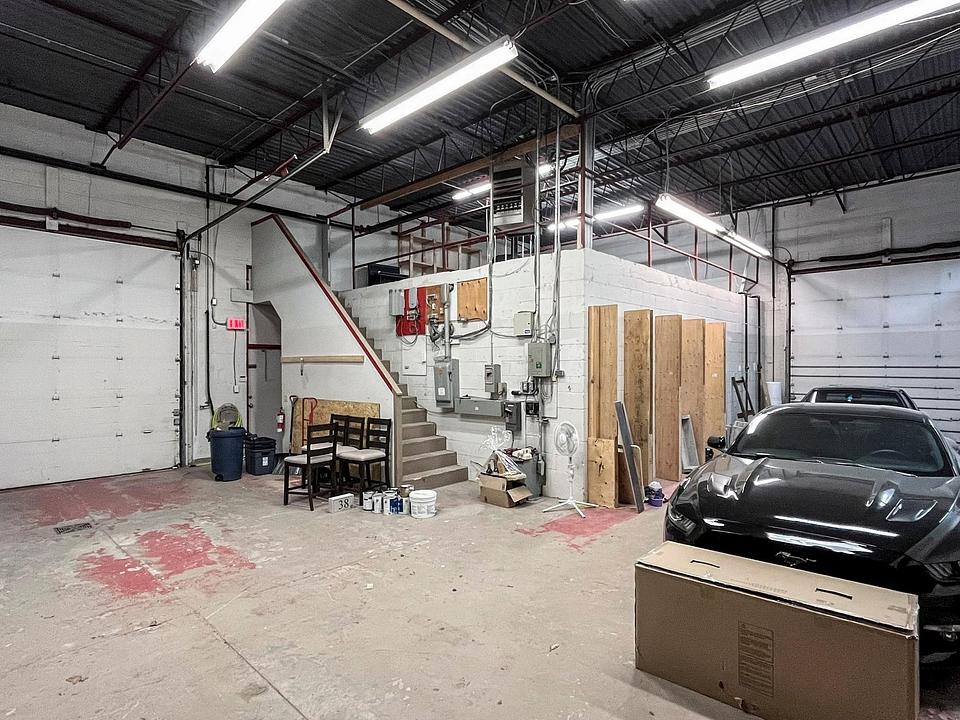 7 & 8 - 60 Marycroft Avenue, Vaughan, ON