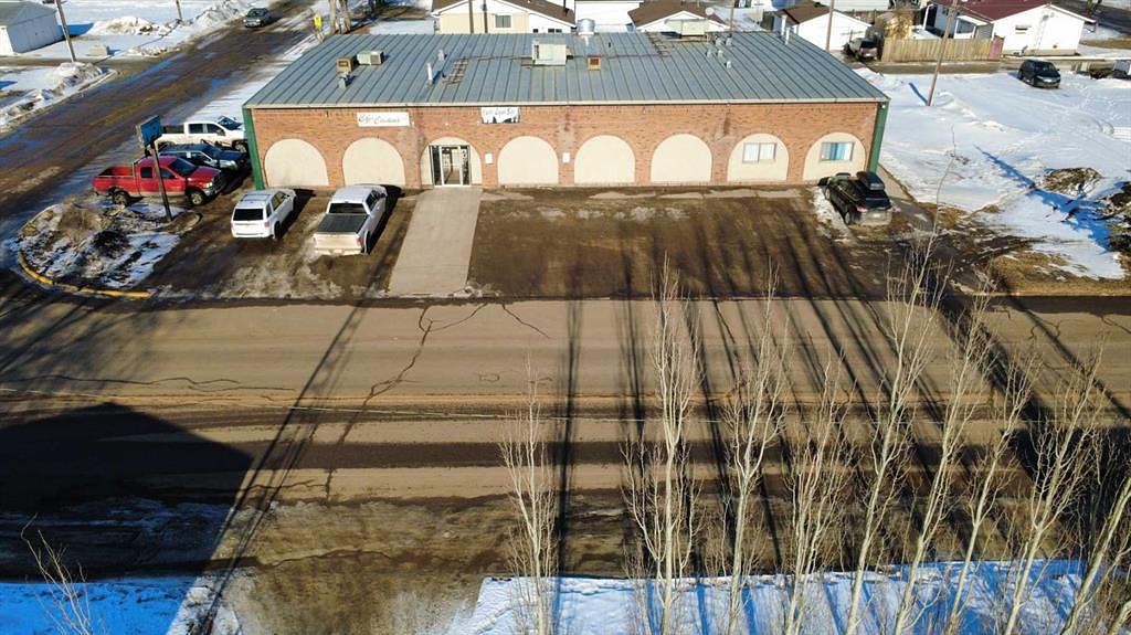 5301 50 Avenue, Castor, AB