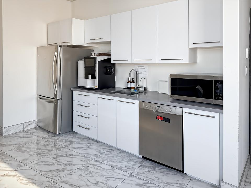 240 Rue Saint-Jacques, Montréal, QC