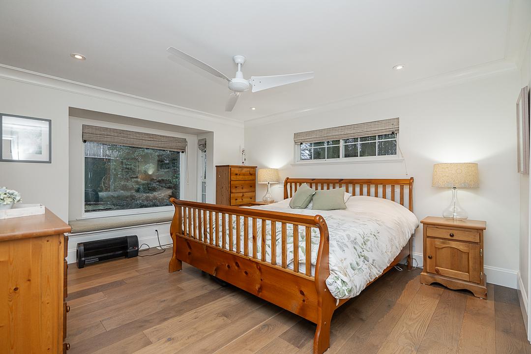 16114 20 Avenue, Surrey, BC