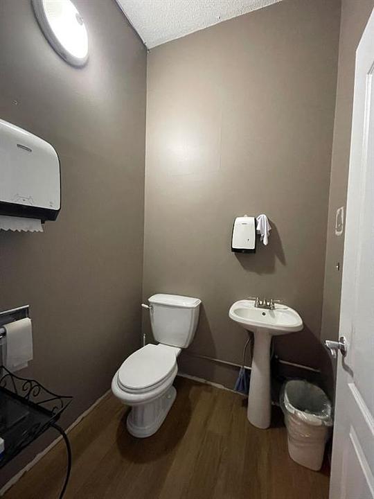 5200 - 50 Street, High Prairie, AB