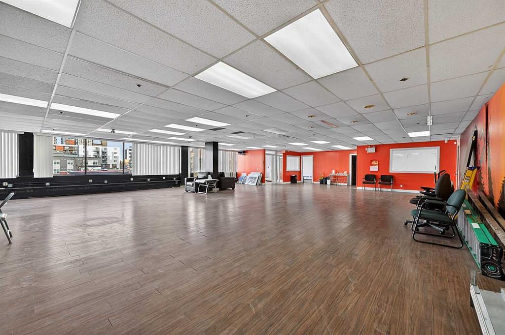 303 - 1109 17 Avenue Southwest, Calgary, AB