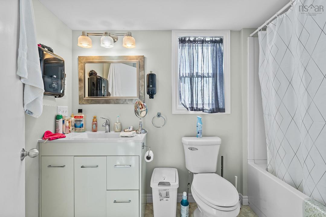 201 Nictaux Road, Middleton, NS