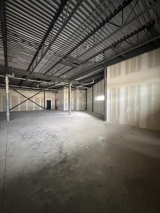 4905 Roper Road Northwest, Edmonton, AB