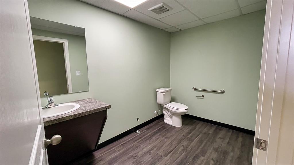 105 - 251 Spruce Street, Red Deer County, AB
