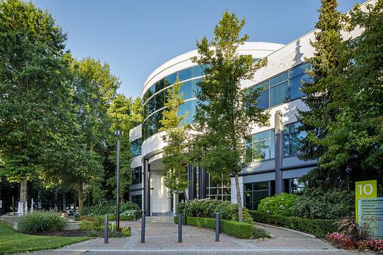 13711 International Pl, Richmond, BC