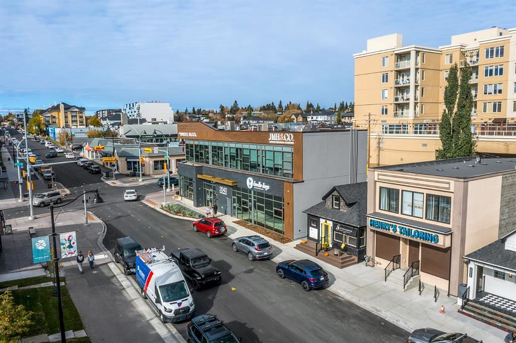 2032 34 Avenue Southwest, Calgary, AB