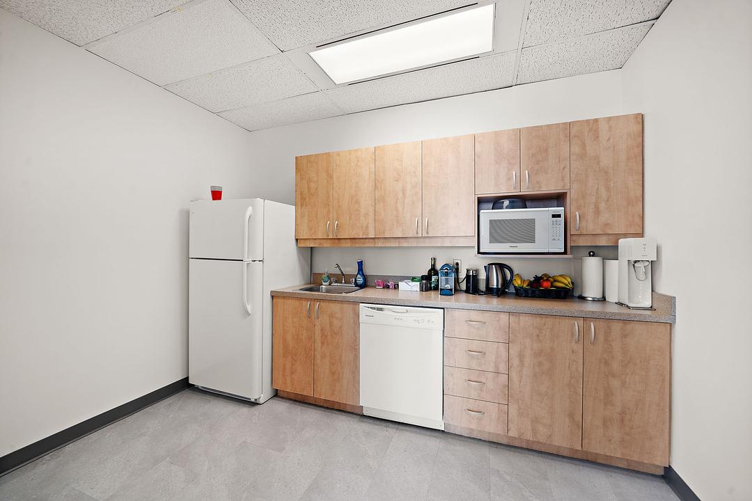 1010 Rue Sherbrooke Ouest, Montréal, QC
