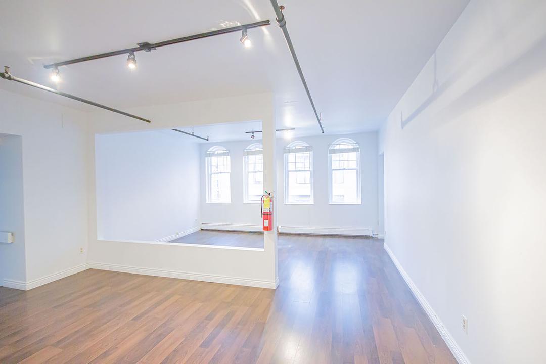 - 300 - 289 Abbott Street, Vancouver, BC