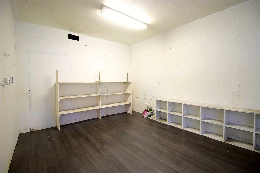 5116 53 Avenue, Viking, AB