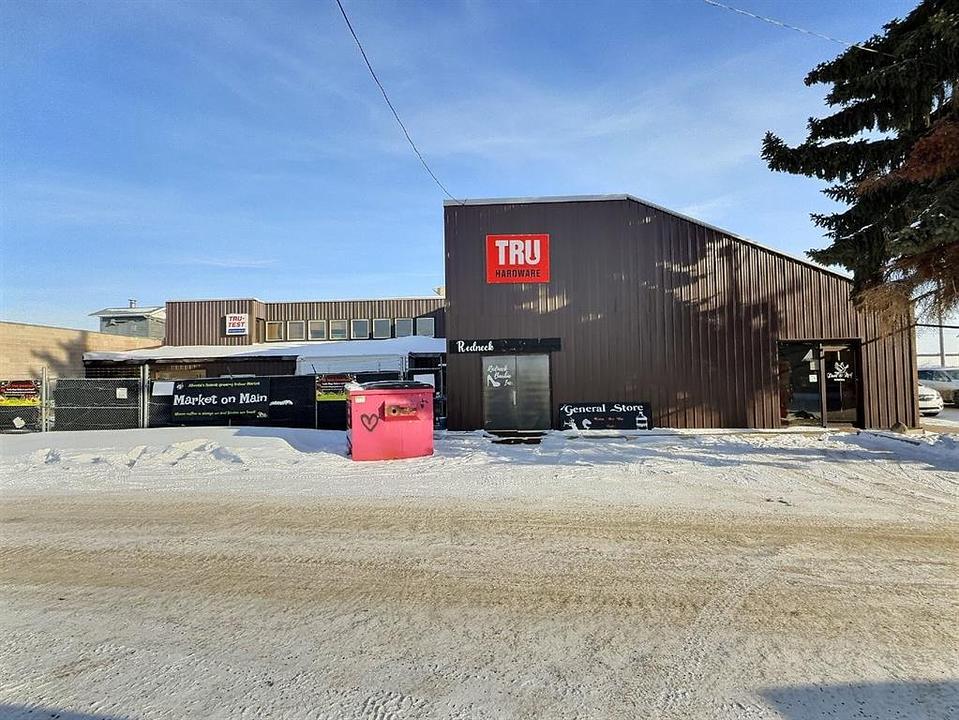 4804 50 Street, Ponoka, AB