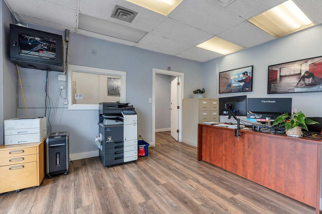 13940 Bridgeport Road, Richmond, BC