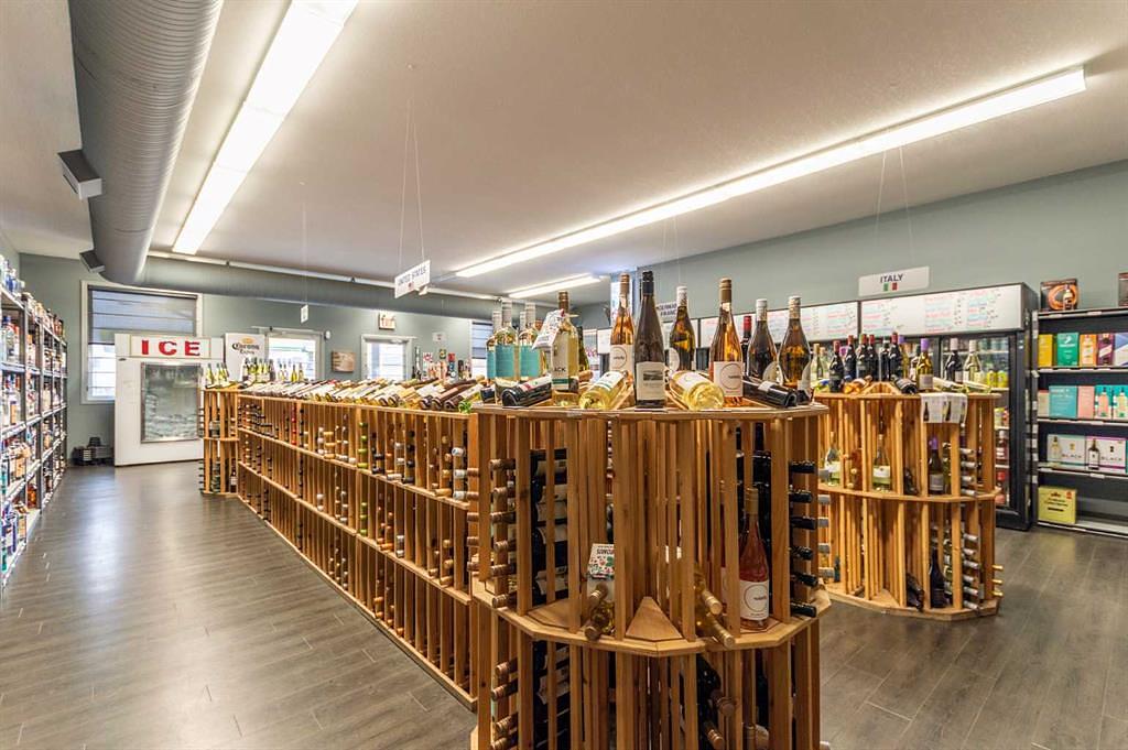 5922 50 Avenue, Stettler, AB