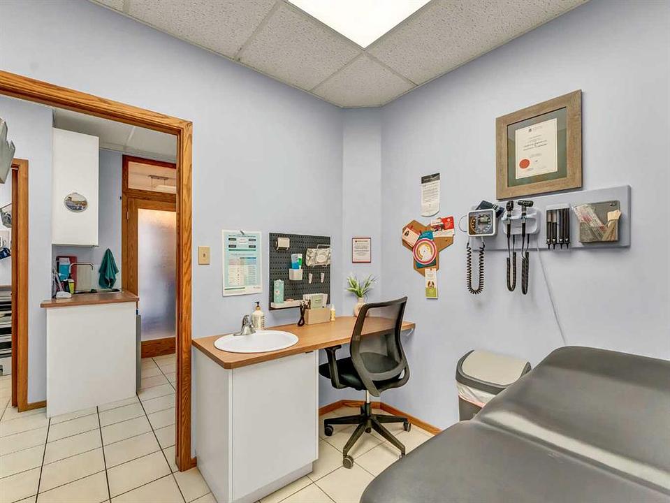 4 - 809 Bullivant Crescent Southwest, Medicine Hat, AB