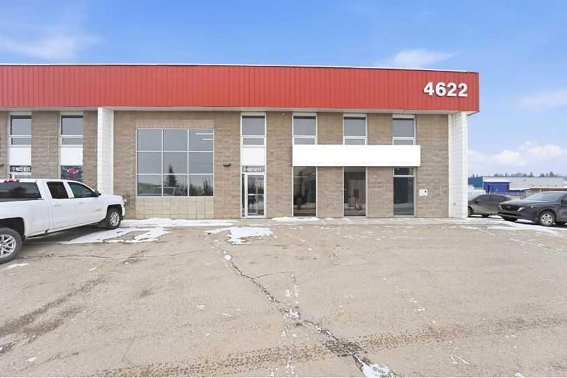 8 - 4622 61 Street, Red Deer, AB