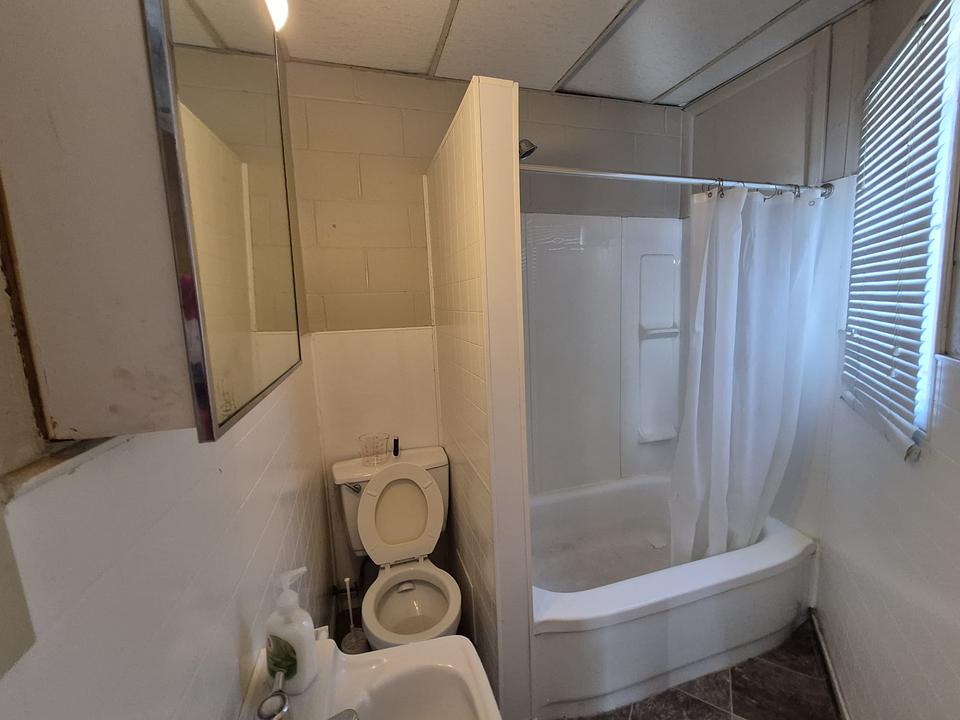 5004 Alberta 2 Alternate, Lacombe, AB